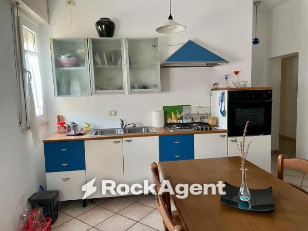 Appartamento in Viale Montefiore, Riccione — foto 3 di 5