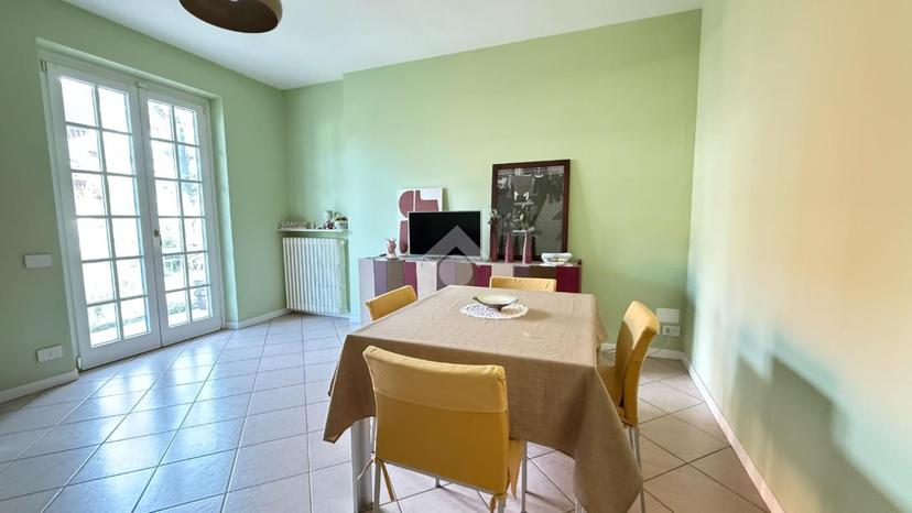 Quadrilocale in Via Michelangelo 999, Desenzano del Garda — foto 2 di 5