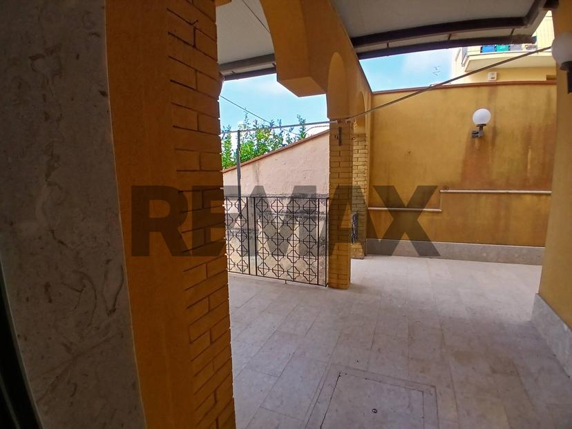 Casa indipendente in Via G.Ppe La Sala 19, Valderice — foto 3 di 5