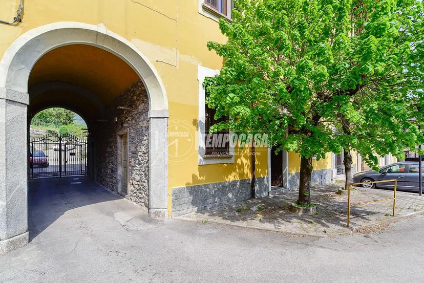 Trilocale in Piazza IV Novembre, Ponte Lambro — foto 3 di 5