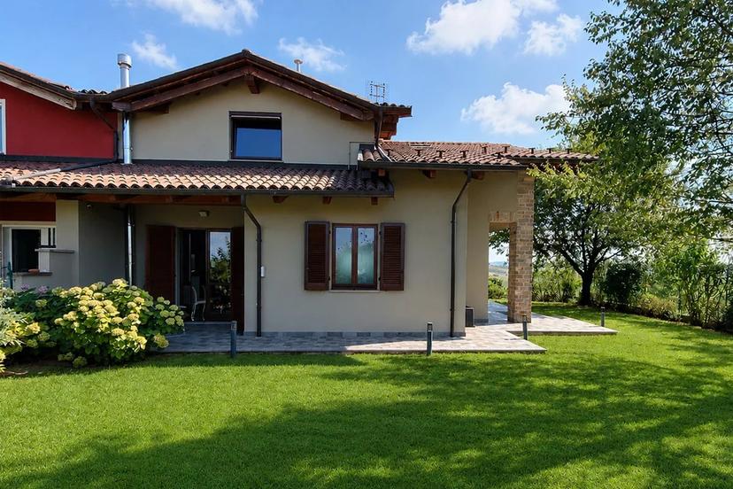 Villa, Trezzo Tinella