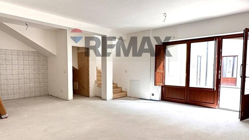 Casa indipendente in Via Alfieri, L'Aquila — foto 4 di 5