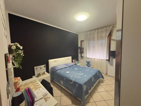 Trilocale in Piazza Don Giuseppe Andreoli 29, San Possidonio — foto 5 di 5