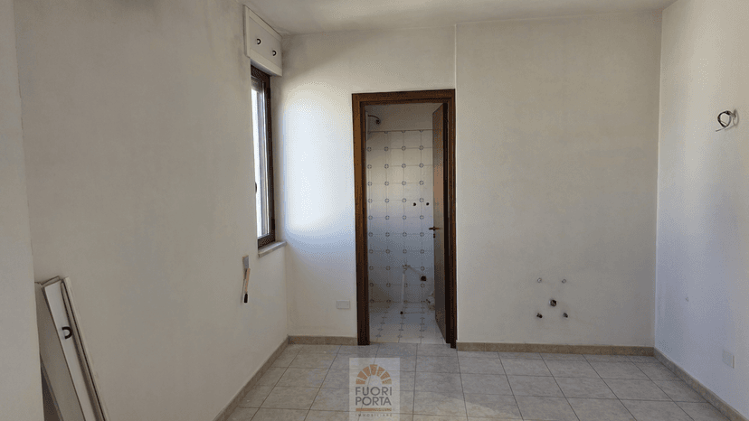 Trilocale in Via Giovanni Vernazza 119, Castri di Lecce — foto 3 di 5
