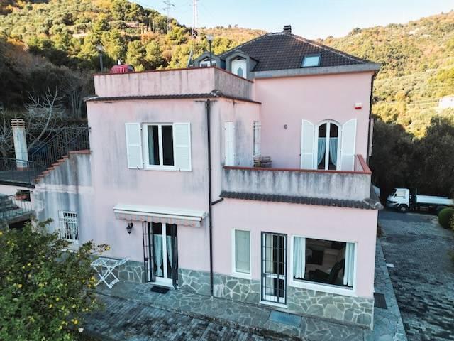Villa in Regione Limbo 42, Alassio