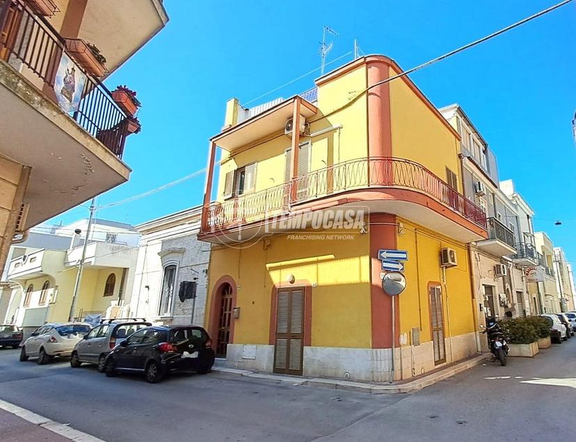 Casa indipendente in Via Borgo San Rocco 43/a, Adelfia — foto 3 di 5