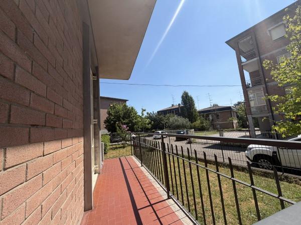 Trilocale in Via Martiri di Cervarolo, Reggio nell'Emilia — foto 4 di 5