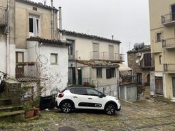 Casa indipendente in Siracusa 10, Mistretta