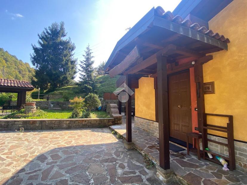 Casa indipendente in Località Morasco 24, Montoggio — foto 3 di 5