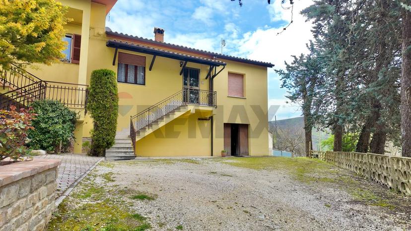Casa indipendente in Frazione Castiglioni 77, Arcevia — foto 5 di 5