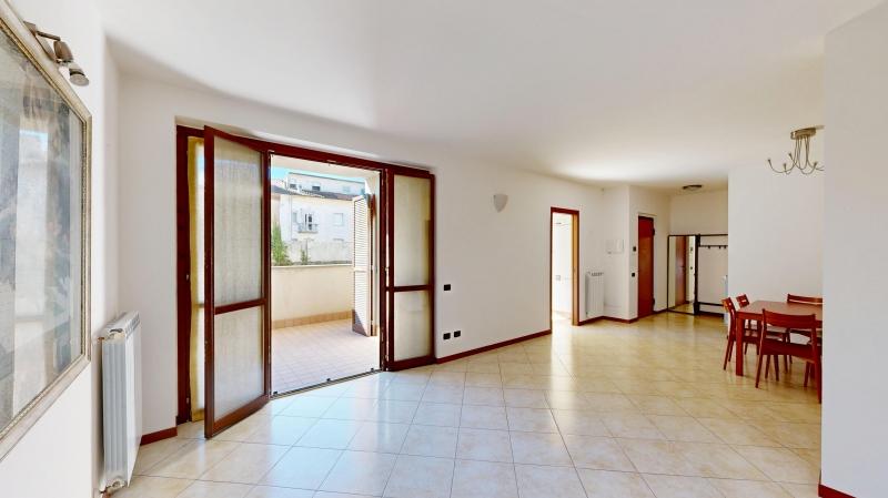 Trilocale, Venegono Inferiore