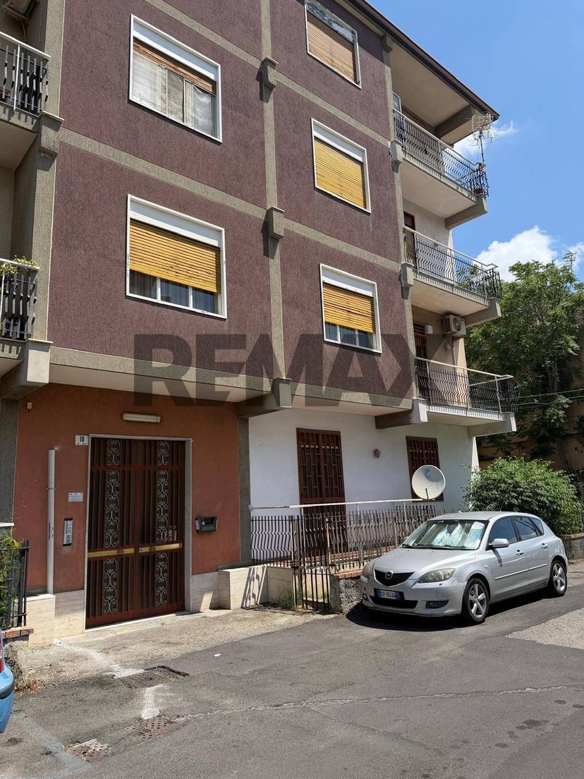 Trilocale in Via Belsito 18, Misterbianco