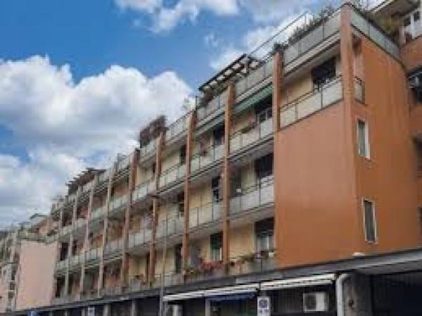 Bilocale in Via Luigi Varanini, Milano