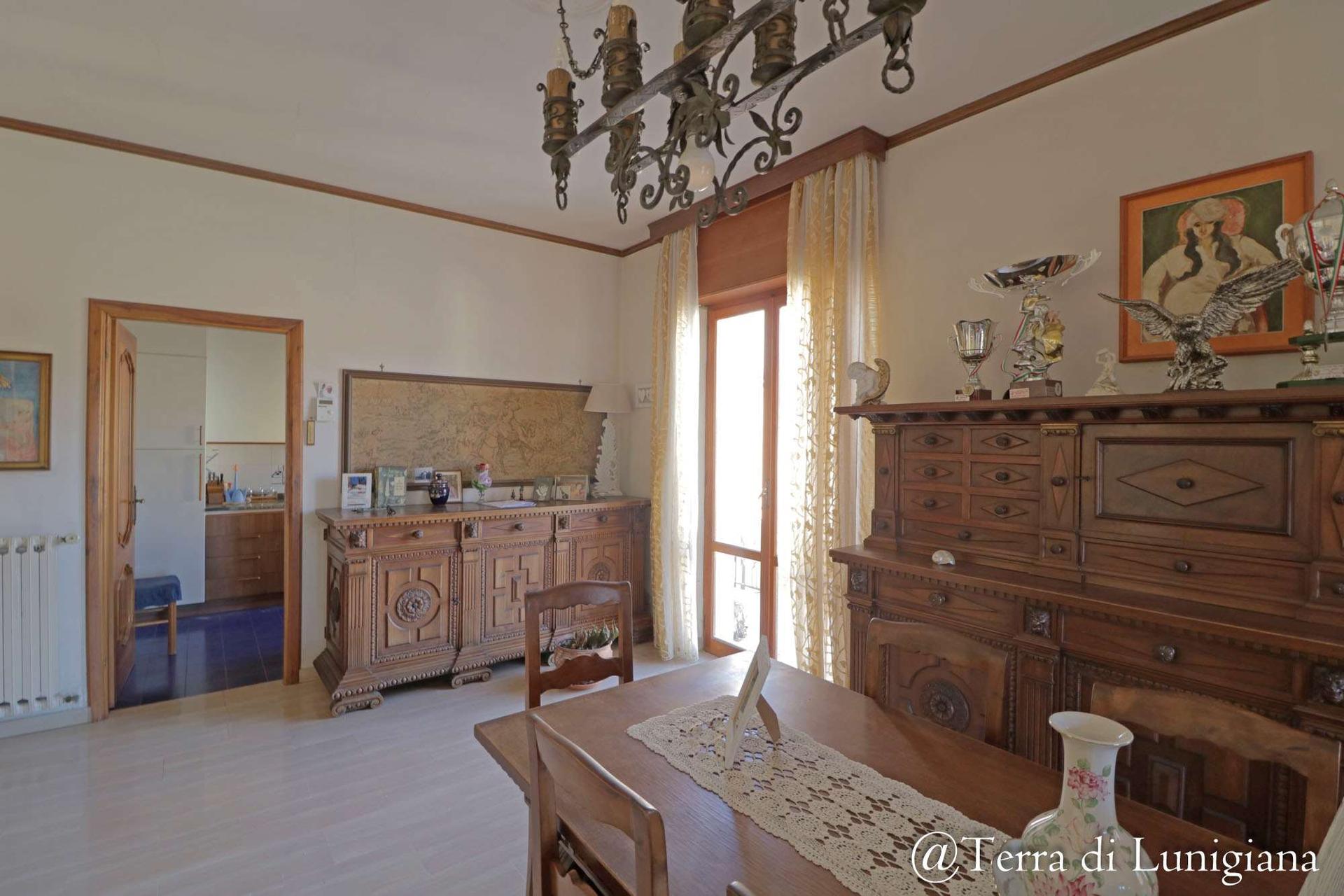 Appartamento in Via Lunigiana, Pontremoli