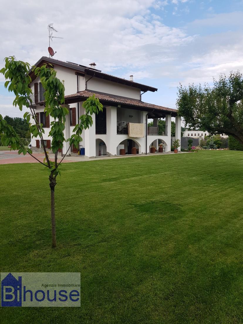 Villa in Via per Castelletto Cervo 410, Cossato — foto 4 di 5