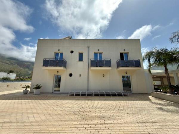 Villa bifamiliare in Viale Cristoforo Colombo, San Vito Lo Capo — foto 3 di 5