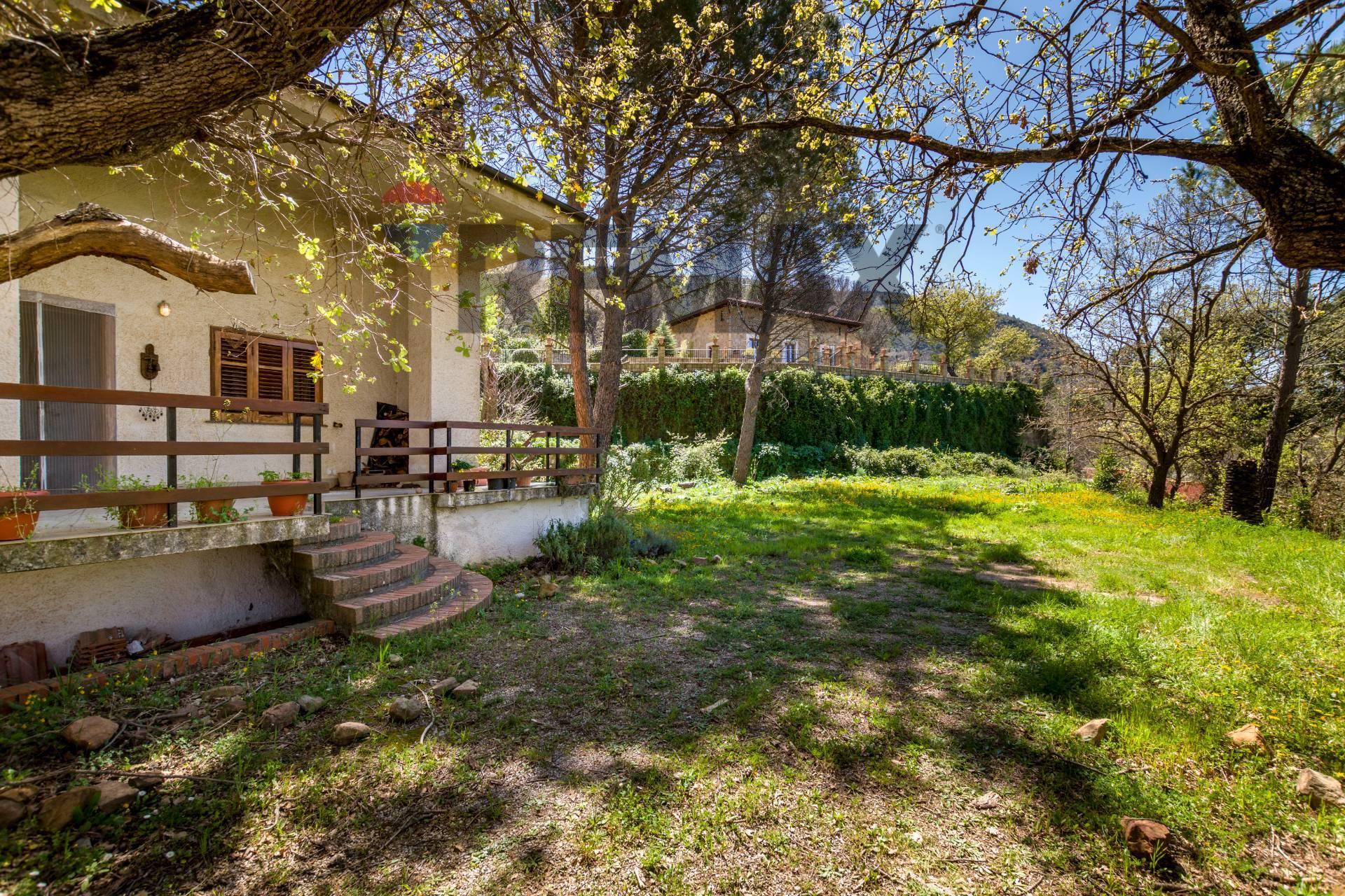 Villa in Via delle  Rondini - Contrada Colombo Snc, Cefalù