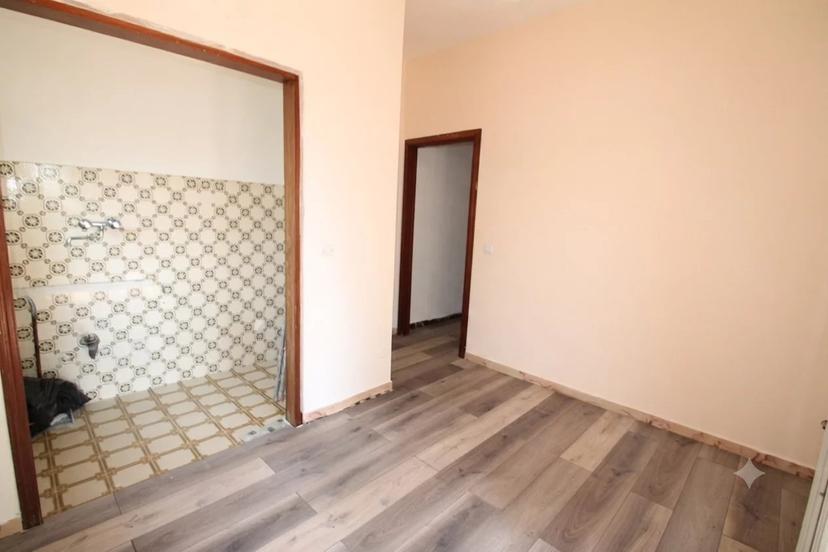 Bilocale in Via Tevere, 17, Borghetto Santo Spirito — foto 3 di 5