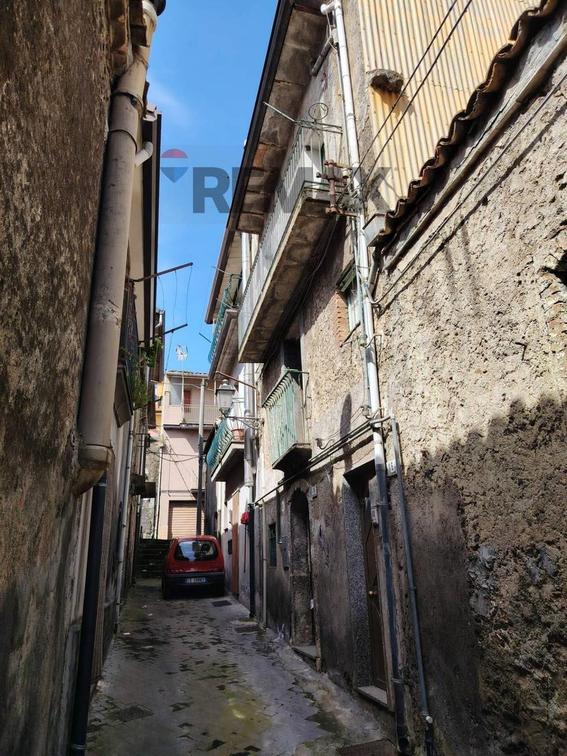 Casa indipendente in Via  dei Longhitano 16/18, Randazzo — foto 5 di 5