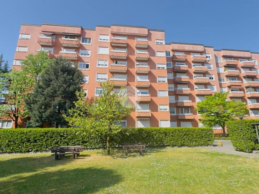 Trilocale in Via Vittorio Scialoia 18, Milano