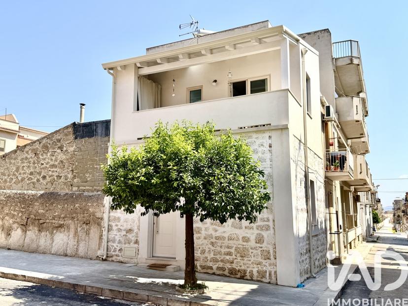 Casa indipendente in Via Vincenzo Bellini 121, Rosolini — foto 2 di 5
