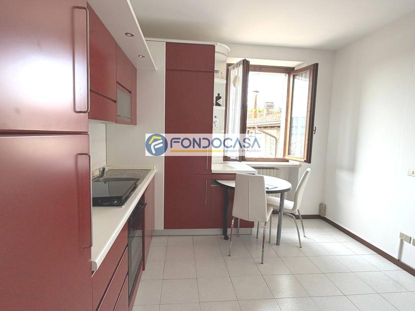 Bilocale in Via Adige, Desenzano del Garda — foto 4 di 5