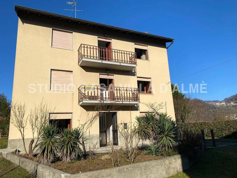 Casa indipendente in Via IV Novembre, Capizzone — foto 3 di 5