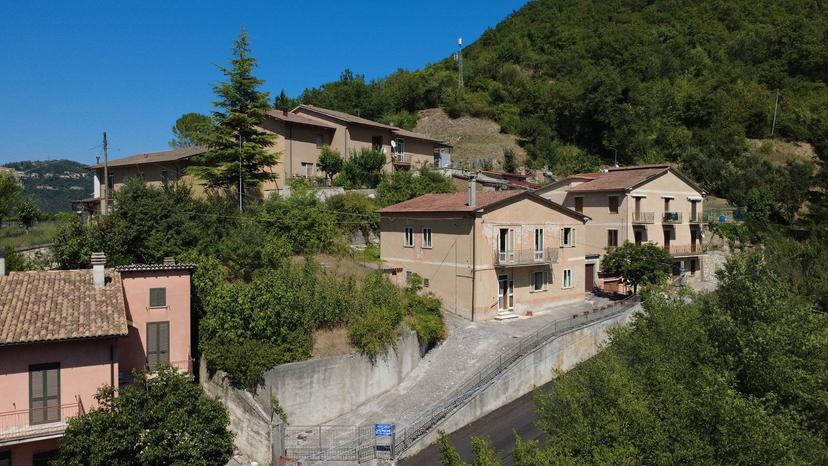 Casa indipendente in Cerreto di Spoleto, Frazione Ponte, Cerreto di Spoleto — foto 4 di 5
