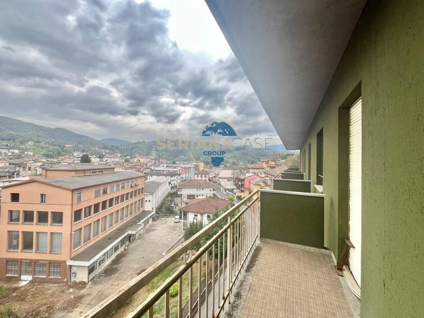 Casa indipendente in Via Roma, Leffe — foto 2 di 5