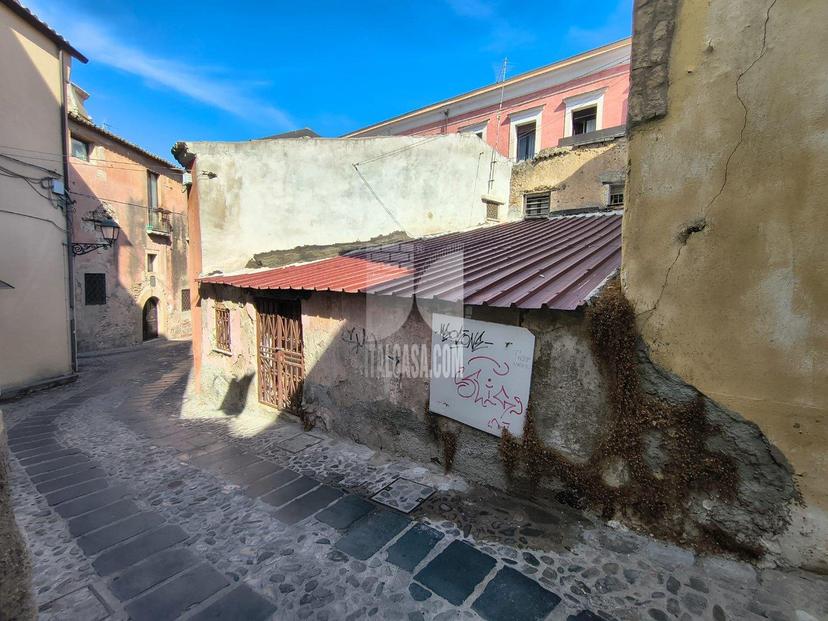 Casa indipendente in Via Cavour, Crotone — foto 2 di 5