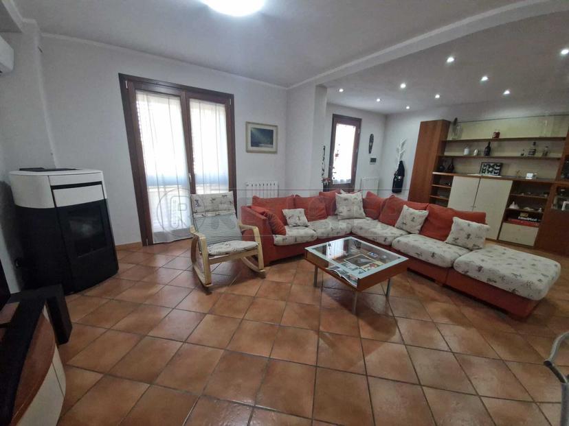 Villa a schiera in Via Ugo Fornasari, Castelvetro Piacentino — foto 4 di 5