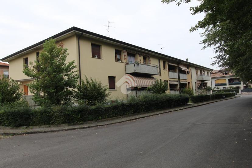 Trilocale in Via Canale 1, Casalgrande — foto 2 di 5