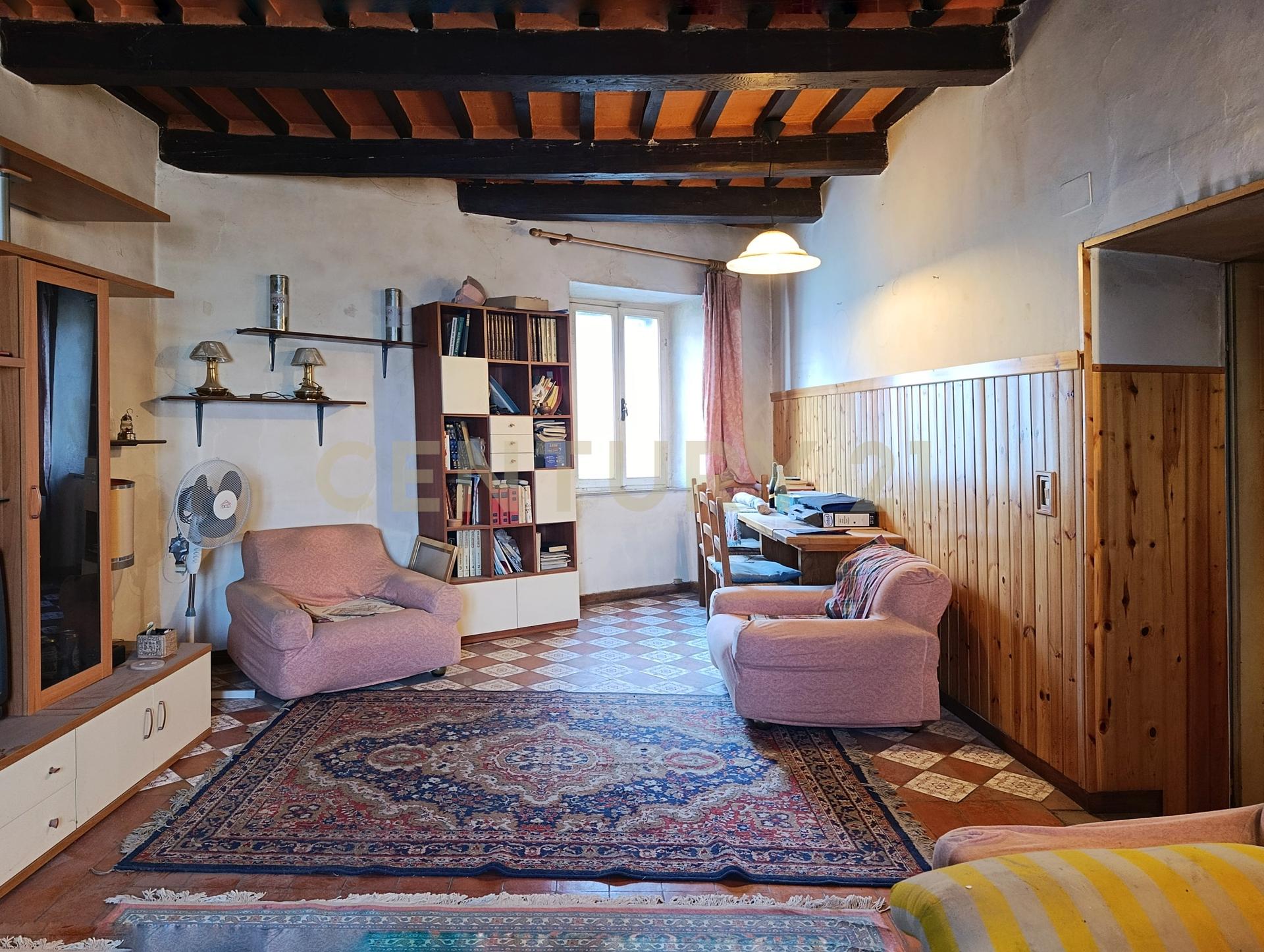 Appartamento in Via Ricasoli 15, Arcidosso