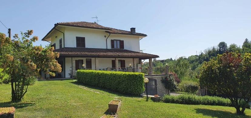 Villa in Via Vallerana, Acqui Terme — foto 2 di 5