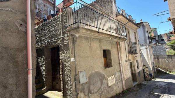 Terratetto unifamiliare in Via Palazzo 10, Gualtieri Sicaminò — foto 3 di 5