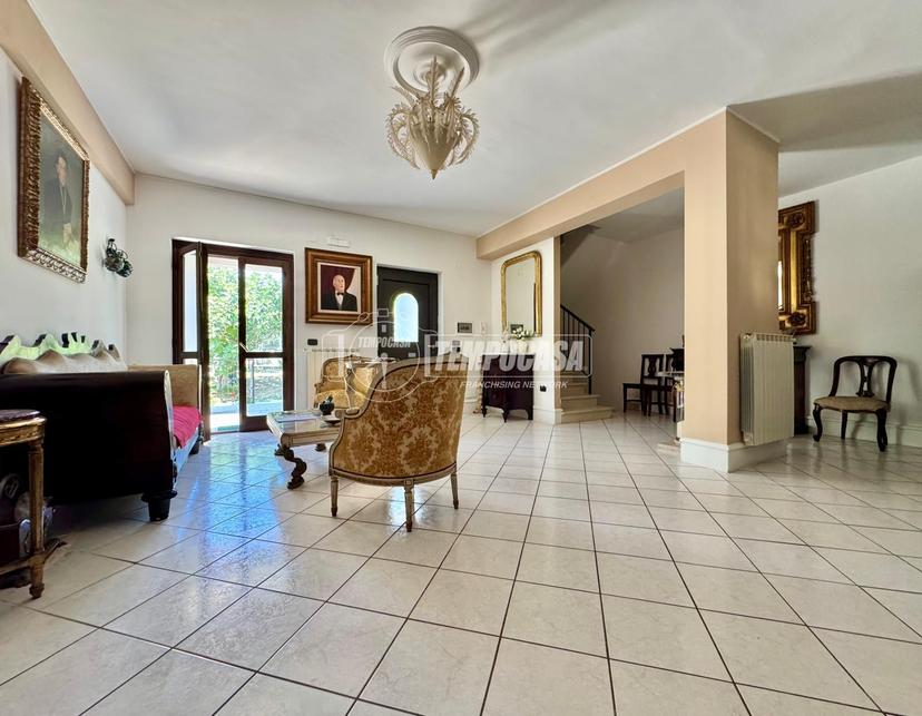 Villa a schiera in Via Aldo Moro, Monteforte Irpino