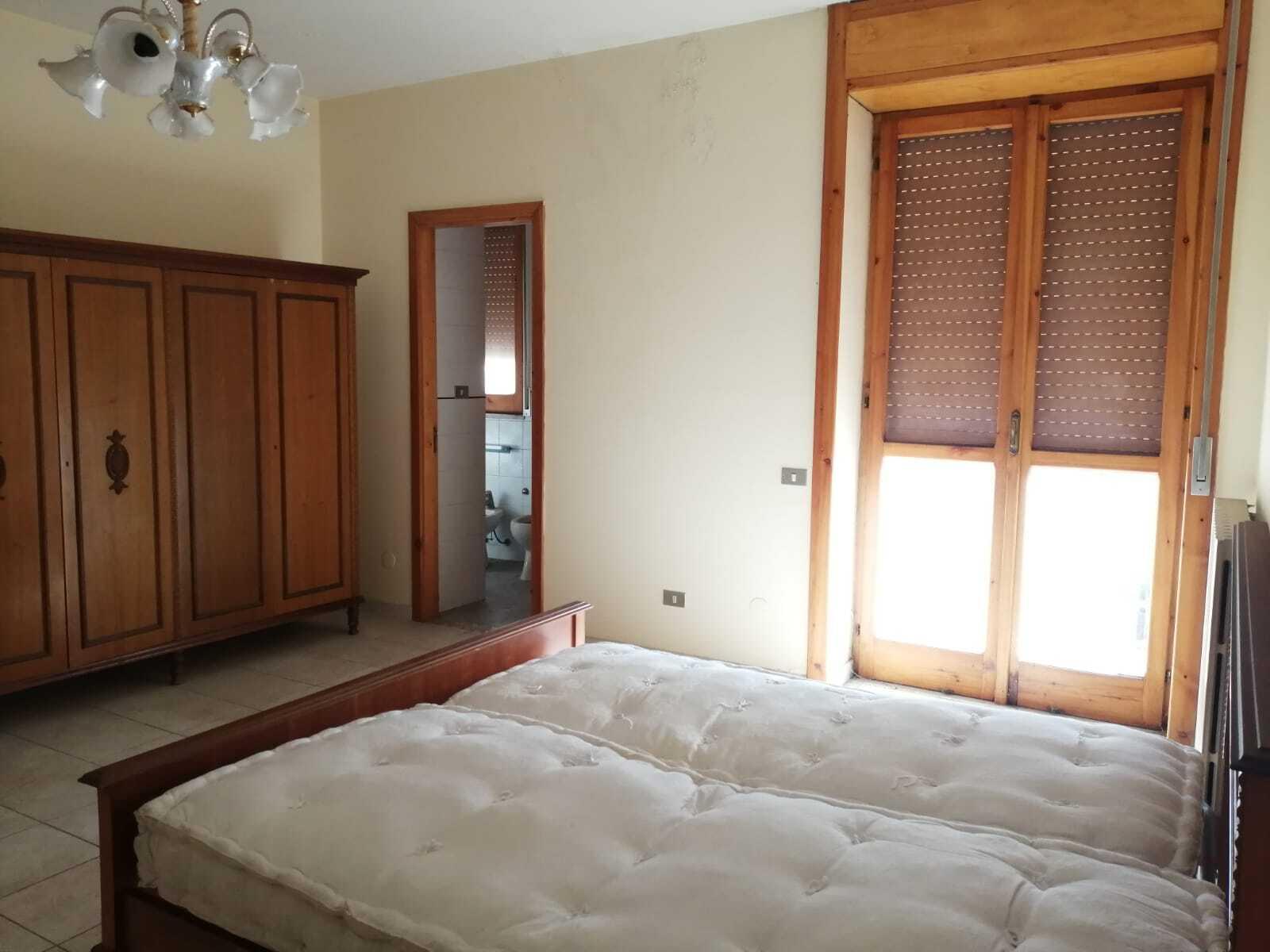 Trilocale in Via Crisoli 10, Fisciano