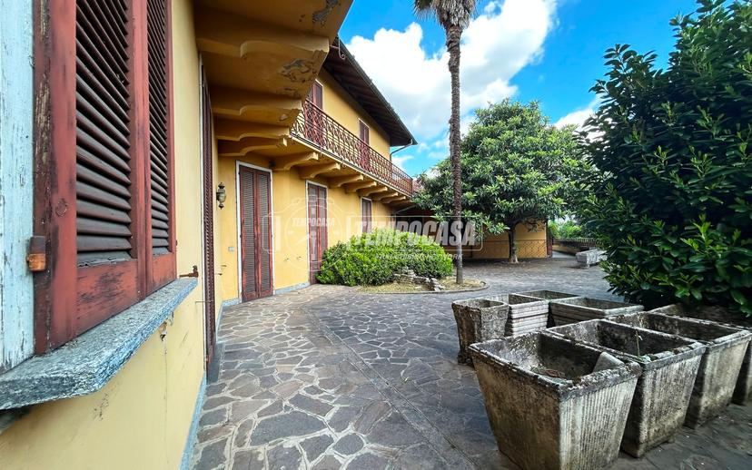 Villa a schiera, Figino Serenza — foto 3 di 5