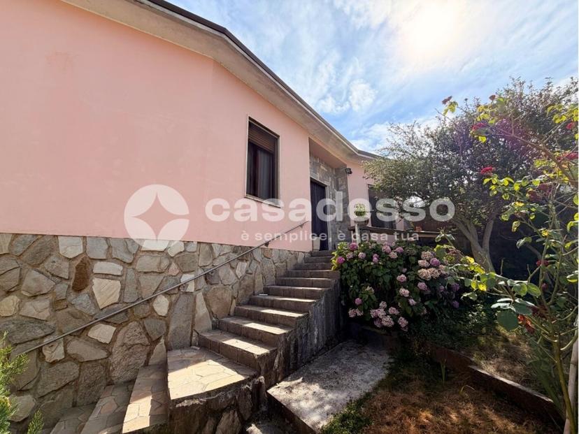 Villa unifamiliare in Piazza Fratelli Comazzi 5, Trino — foto 2 di 5