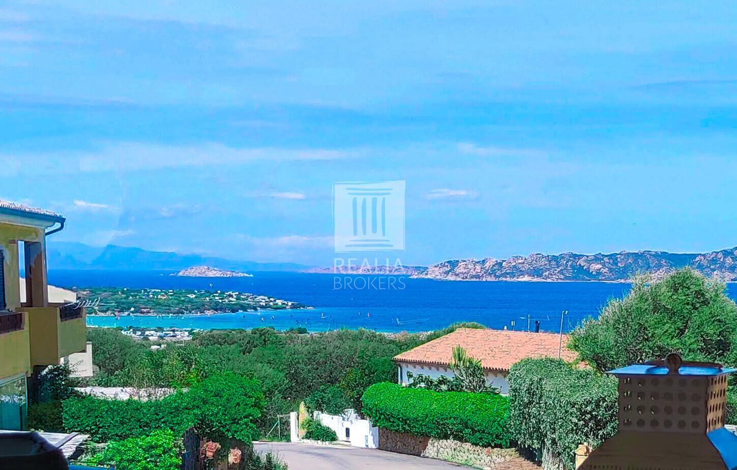 Villa unifamiliare in Via Grazia Deledda Snc, Palau