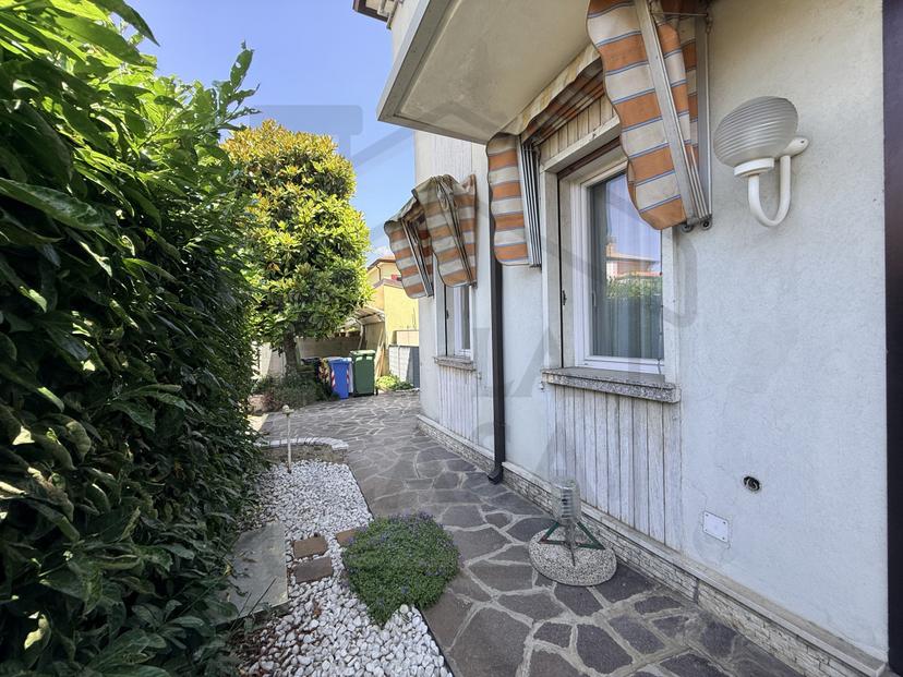 Villa in Via San Daniele, Montegrotto Terme — foto 5 di 5