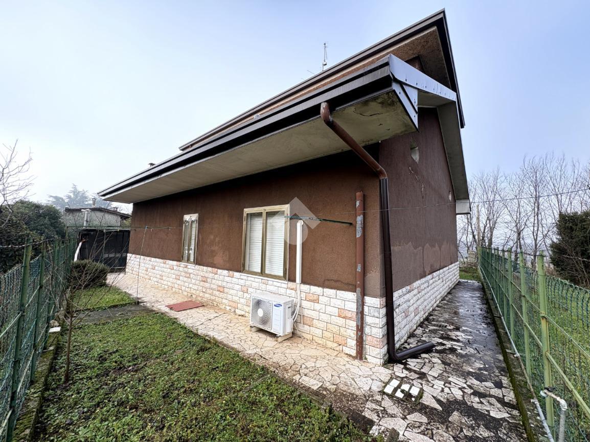Villa in Via Marconi 38, Bedizzole
