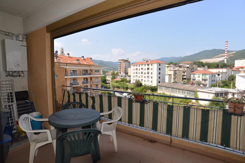 Trilocale in Via Sabazia 13, Vado Ligure — foto 4 di 5