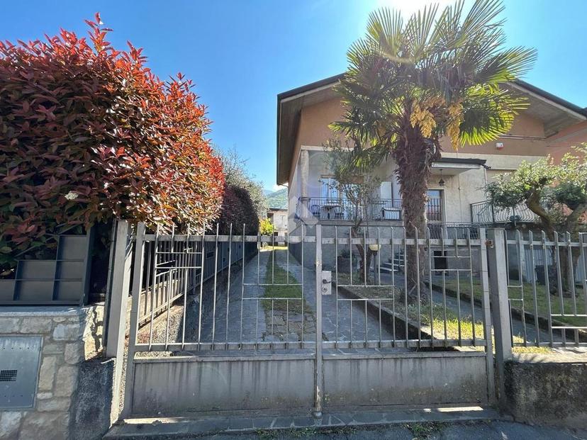 Trilocale in Via Santa Giulia 13, Pian Camuno — foto 2 di 5