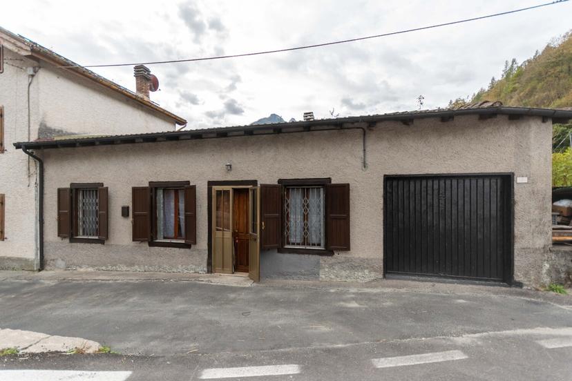 Villa unifamiliare, Agordo — foto 4 di 5