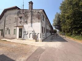 Casa indipendente in Corso della Vittoria 2 1, Legnago — foto 5 di 5