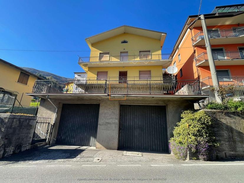 Villa, Ubiale Clanezzo — foto 4 di 5