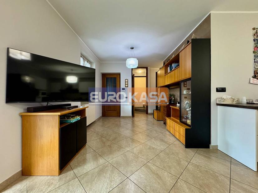 Villa a schiera in Via Donizetti, Osio Sopra — foto 2 di 5