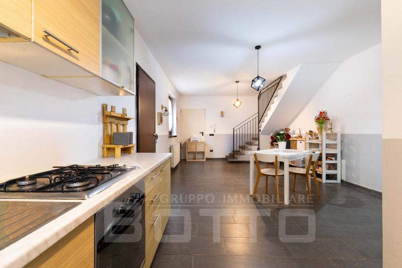 Villa a schiera in Via Sant Antonio N 58, Fontaneto d'Agogna — foto 2 di 5