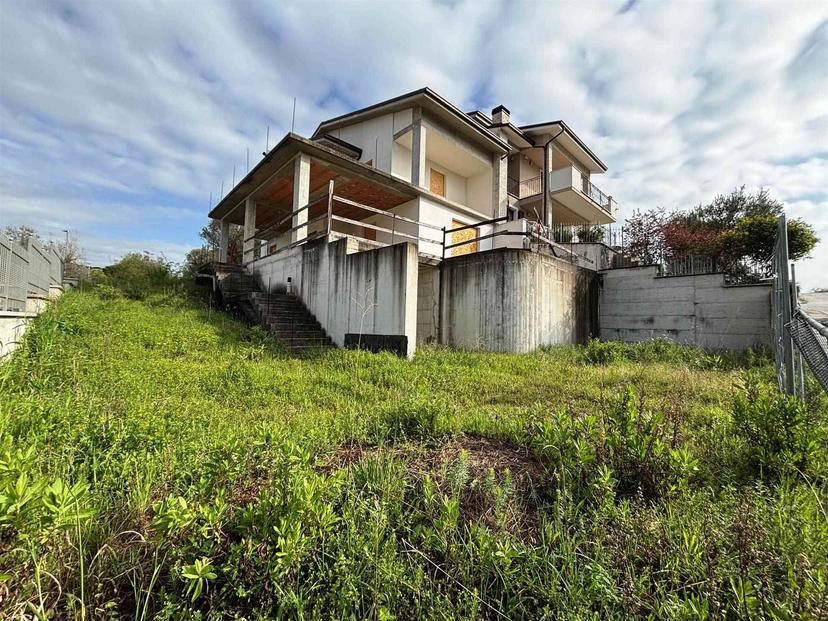 Villa a schiera, San Severino Marche — foto 4 di 5